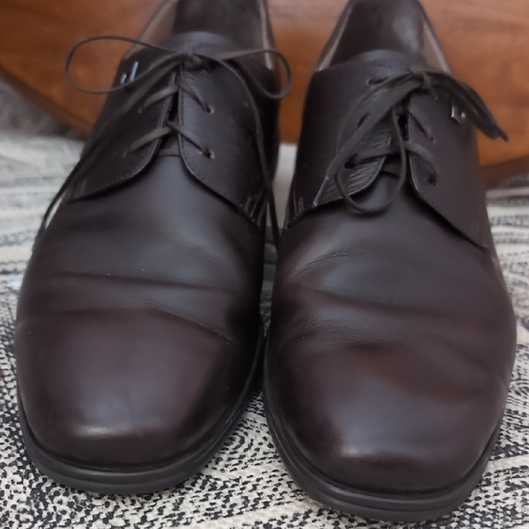 Salvatore Ferragamo Men's Brown Leather Shoes - Picture 4 of 12